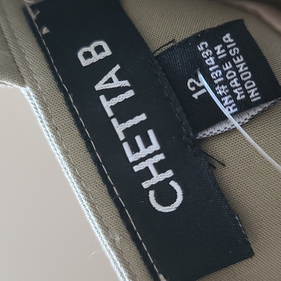 Khaki Dress - Picture 12 of 12